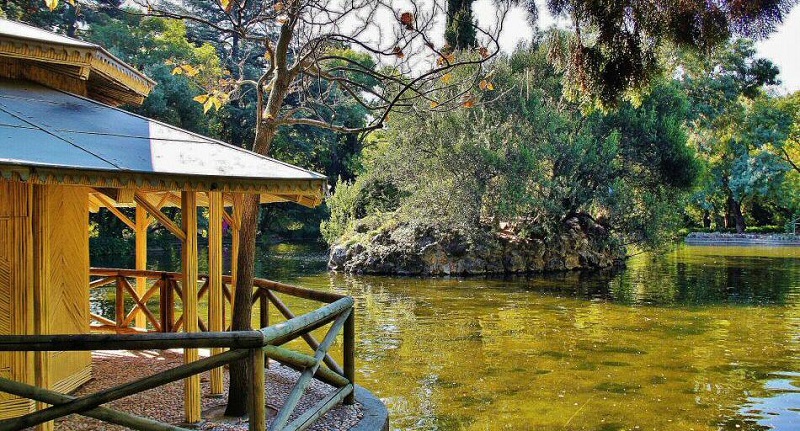 madrid jardin capricho de la alameda de osuna estanque embarcadero paisajismo ingles romanticismo