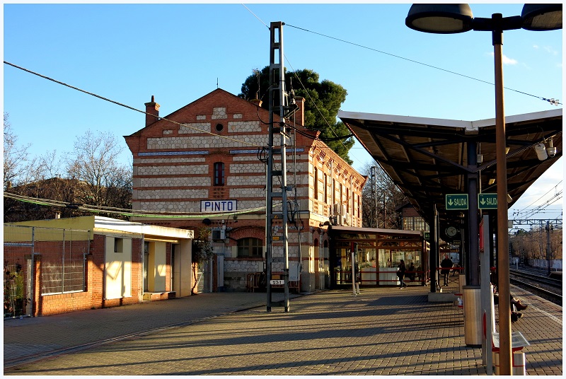 estacion de tren historica de pinto junto a valdemoro patrimonio ferroviario